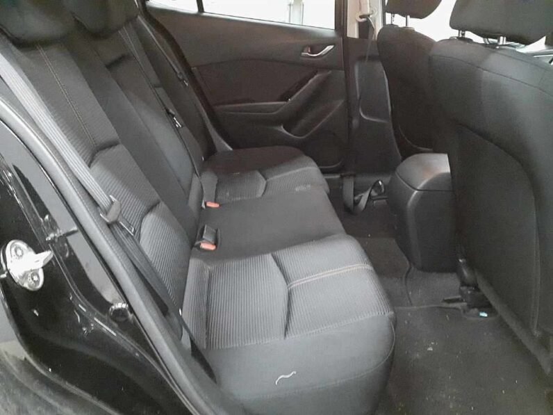 
								Mazda Axela Sports 2018 Diesel full									