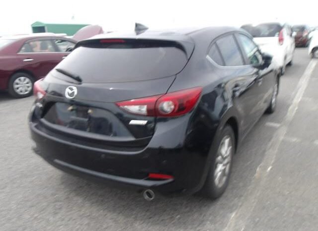 
								Mazda Axela Sports 2018 Diesel full									