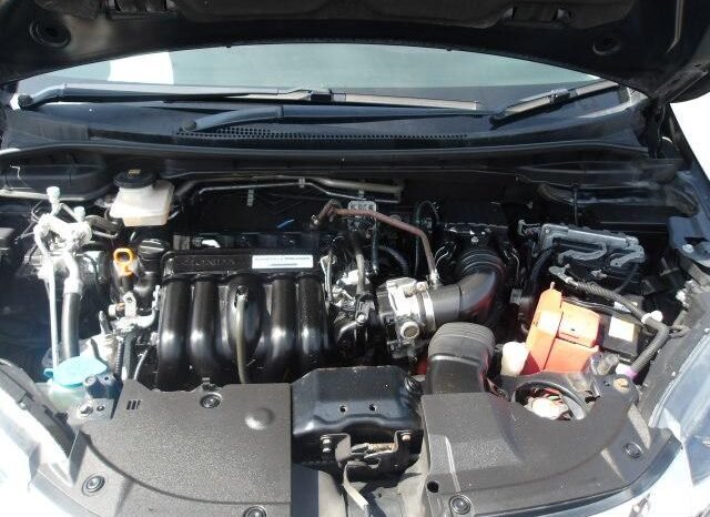 
								Honda Fit Shuttle 2018 Hybird full									