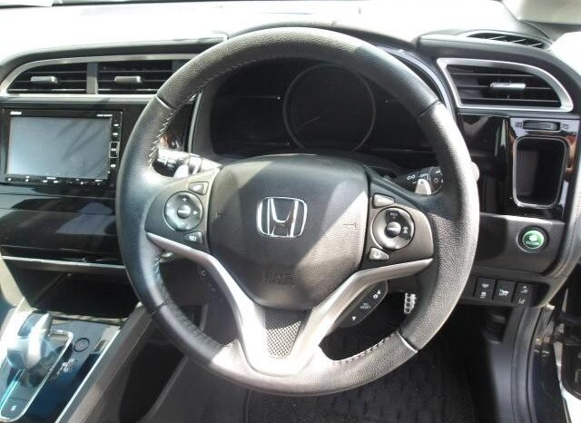 
								Honda Fit Shuttle 2018 Hybird full									