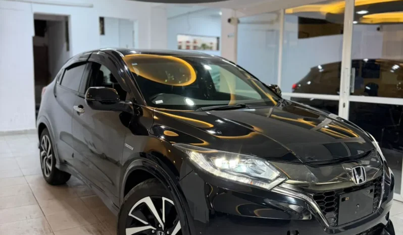 
								Honda Vezel RS Hybrid 2018 full									