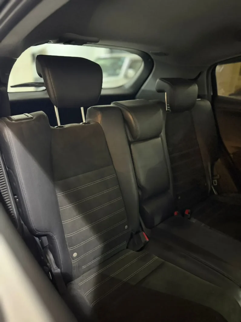 
								Honda Vezel RS Hybrid 2018 full									