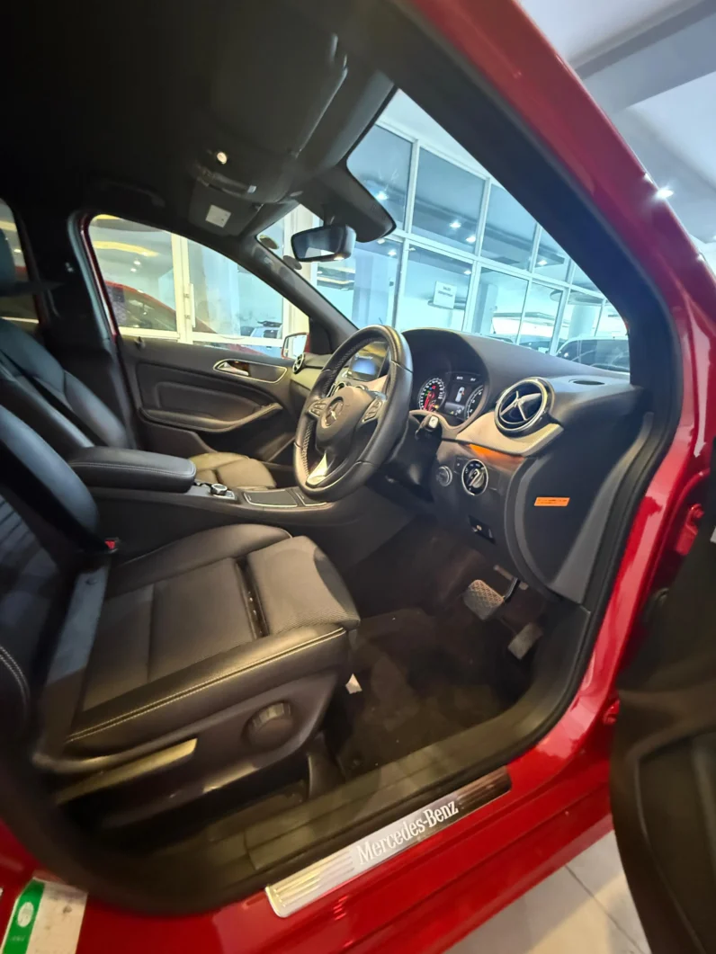 
								Mercedes Benz B-180 AMG 2018 full									