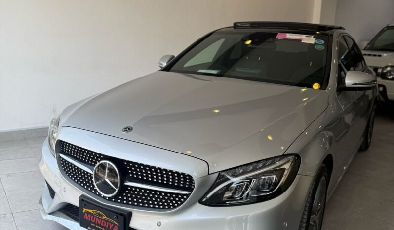
								Mercedes Benz C-200 AMG 2019 full									