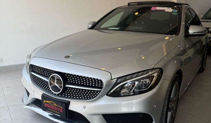 
								Mercedes Benz C-200 AMG 2019 full									