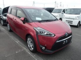 Toyota Sienta Hybrid 2018