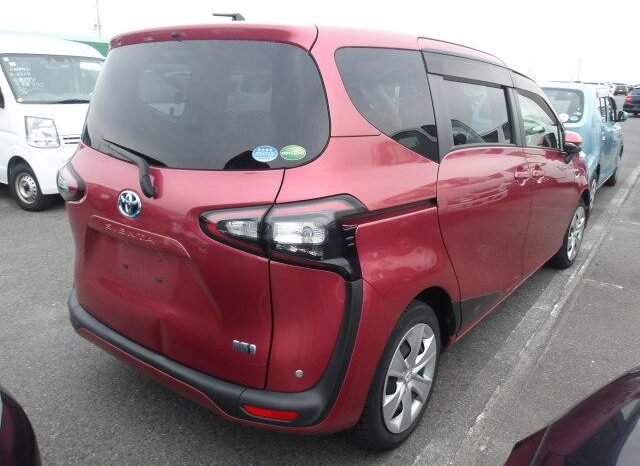 
								Toyota Sienta Hybrid 2018 full									