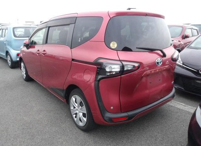 
								Toyota Sienta Hybrid 2018 full									