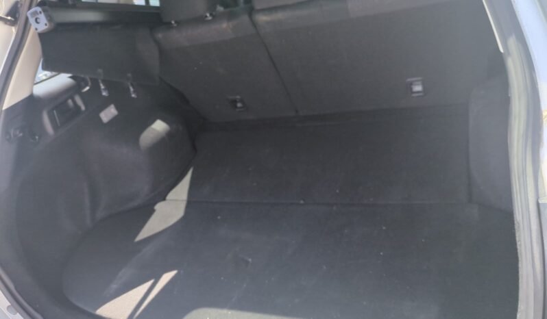 
								Toyota Corolla Fielder Hybrid 2018 full									
