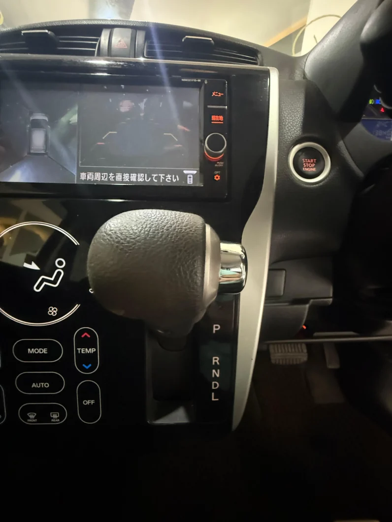 
								Nissan Dayz Highway Star 2018 full									