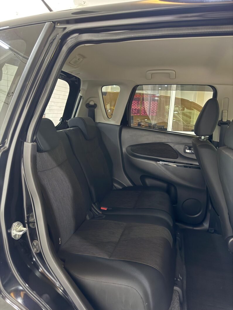 
								Nissan Dayz Highway Star 2018 full									