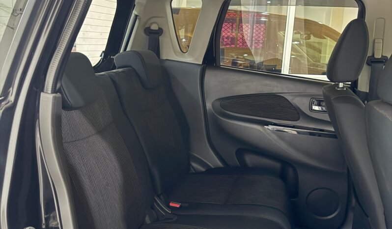 
								Nissan Dayz Highway Star 2018 full									