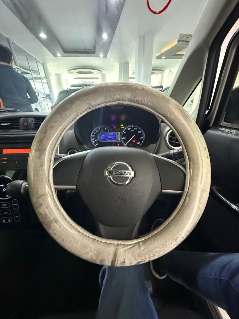 
								Nissan Dayz Highway Star 2018 full									