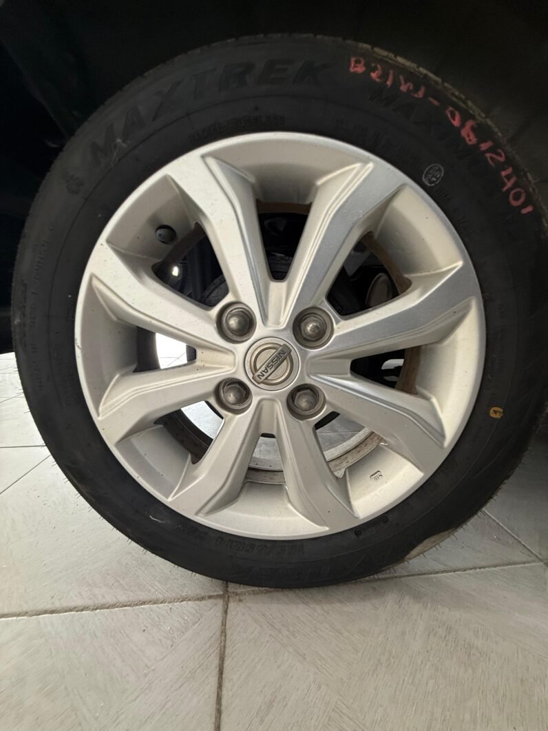 
								Nissan Dayz Highway Star 2018 full									