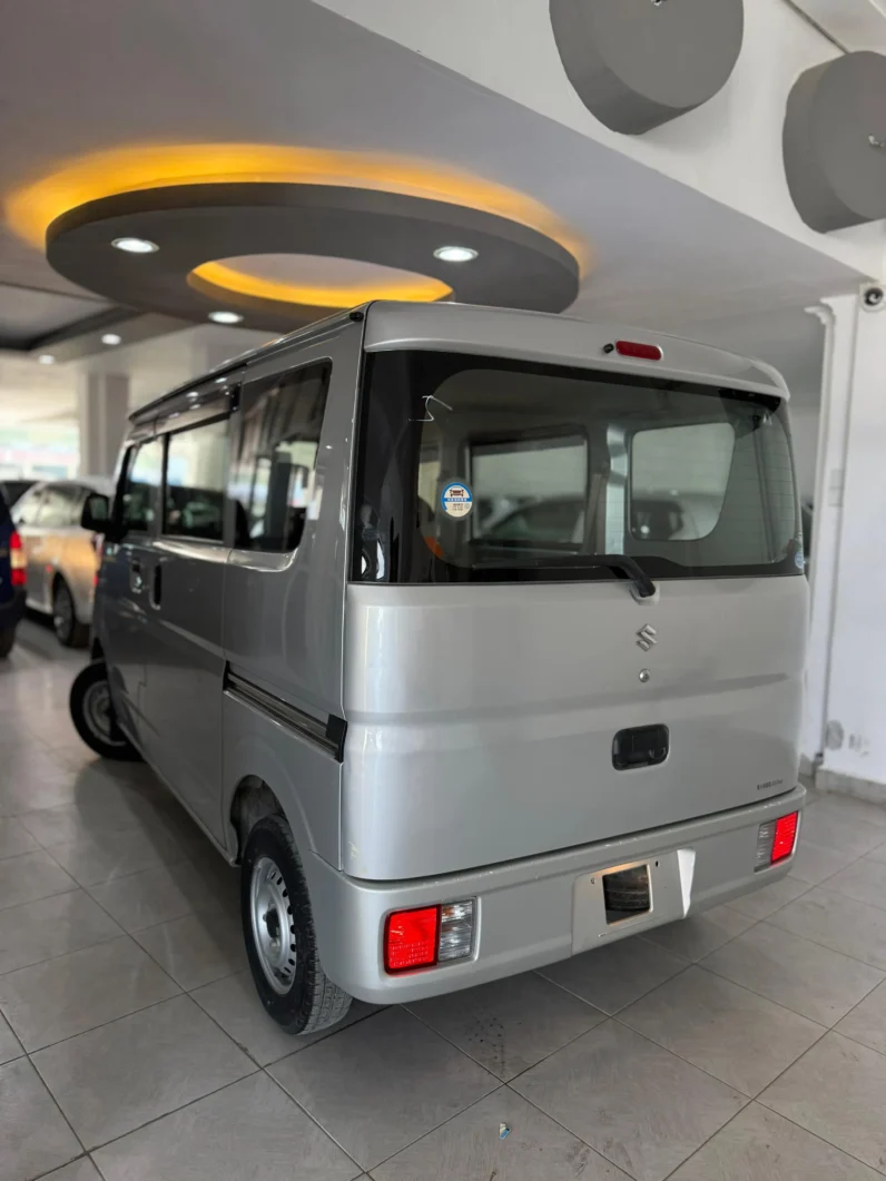 
								Suzuki Every 2018 full									