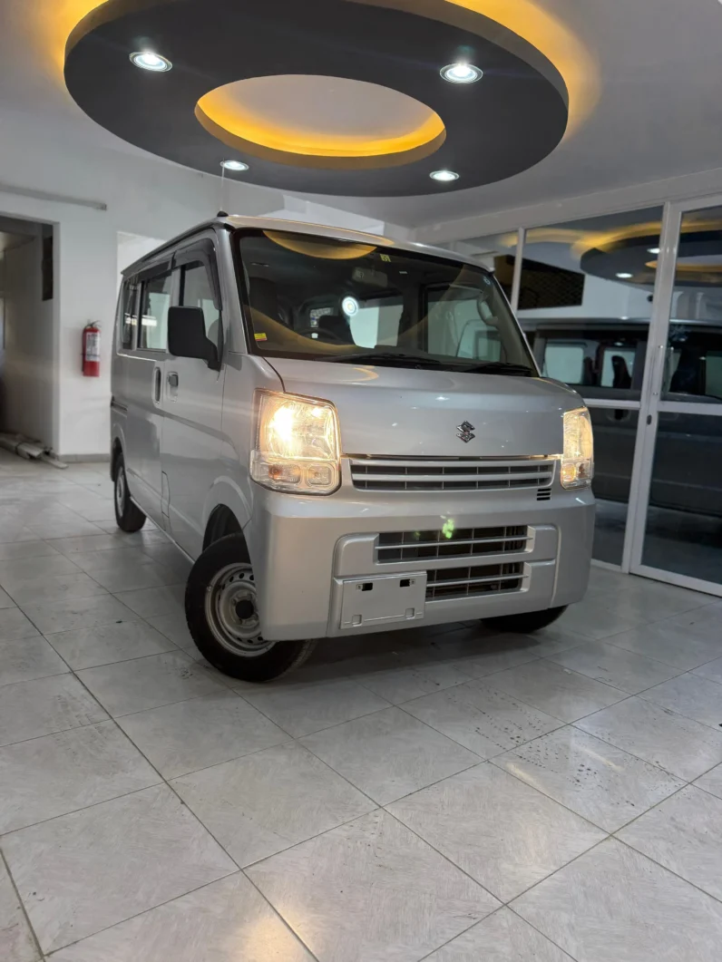 
								Suzuki Every 2018 full									