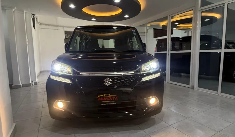 
								Suzuki Solio Bandit Hybrid 2018 full									