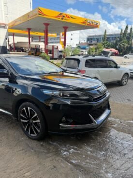 Toyota Harrier GR Sport 2018