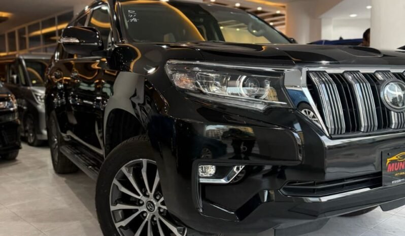 
								Toyota Land Cruiser Prado TXL 2019 full									