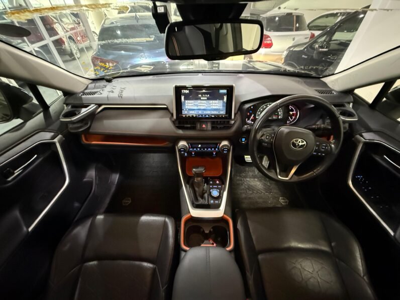 
								Toyota RAV4 Adventure 2020 TRD Edition full									