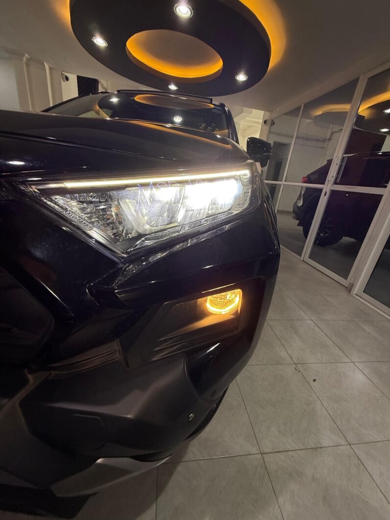
								Toyota RAV4 Adventure 2020 TRD Edition full									