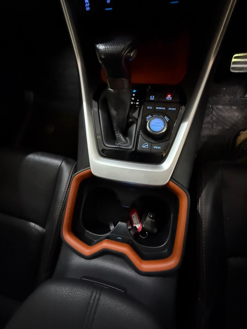 
								Toyota RAV4 Adventure 2020 TRD Edition full									