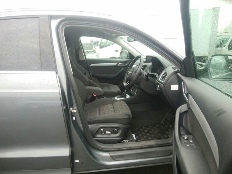 
								Audi Q3 2018 full									