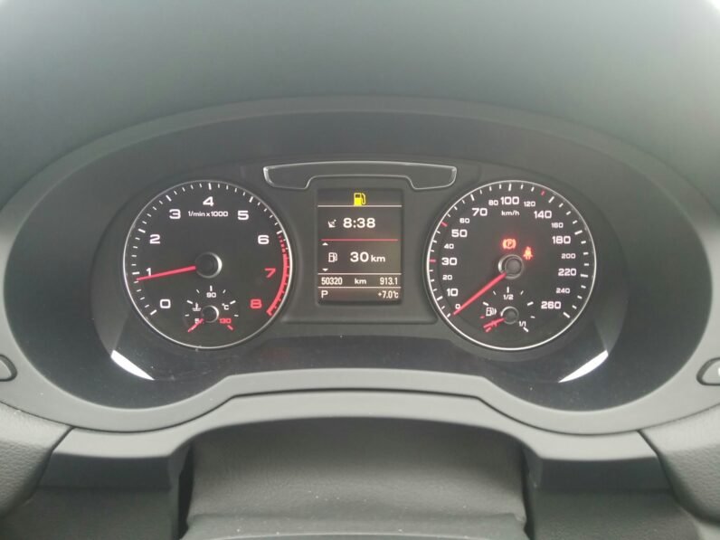 
								Audi Q3 2018 full									