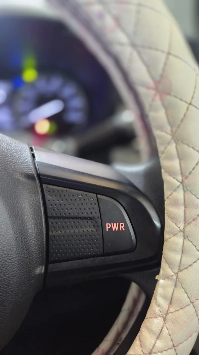 
								Daihatsu Cast 2018 J-Style full									