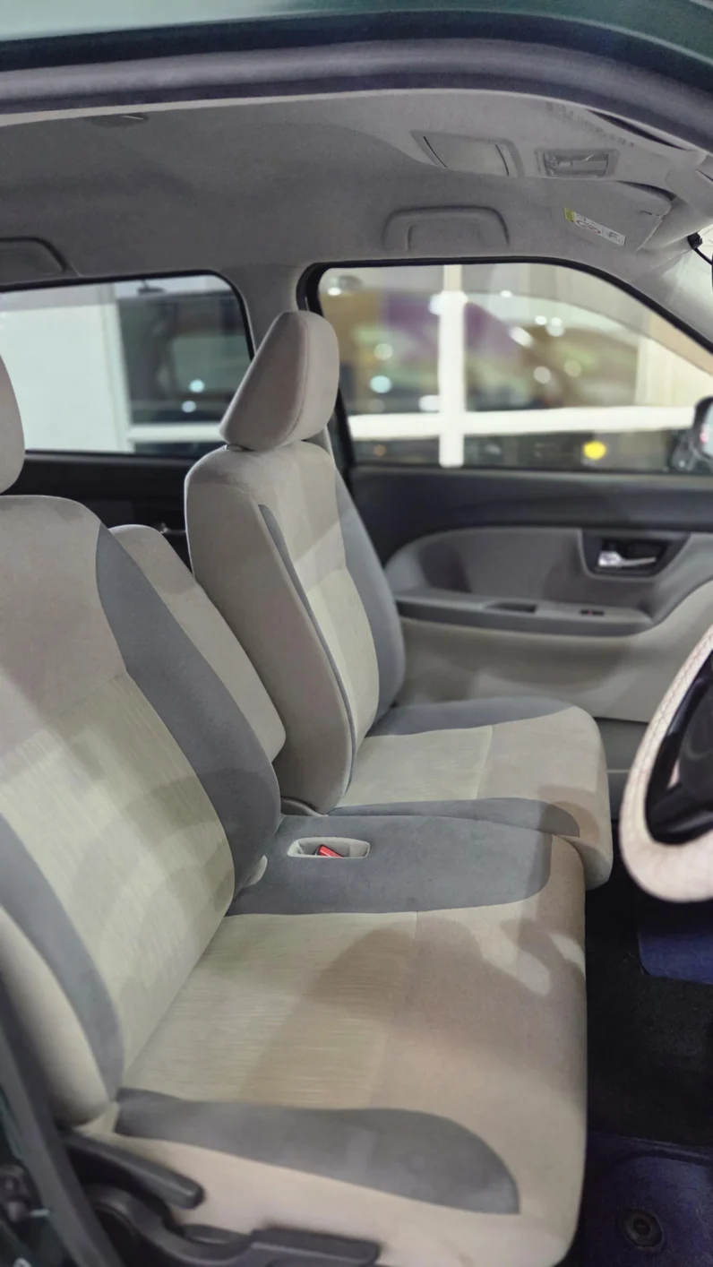 
								Daihatsu Cast 2018 J-Style full									