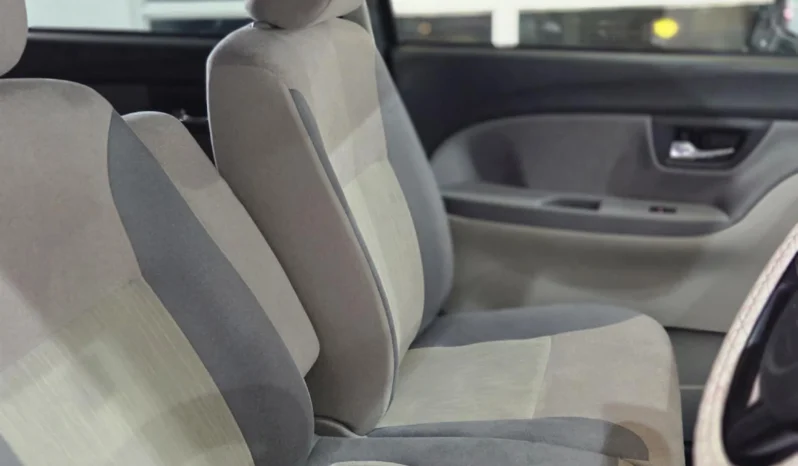 
								Daihatsu Cast 2018 J-Style full									