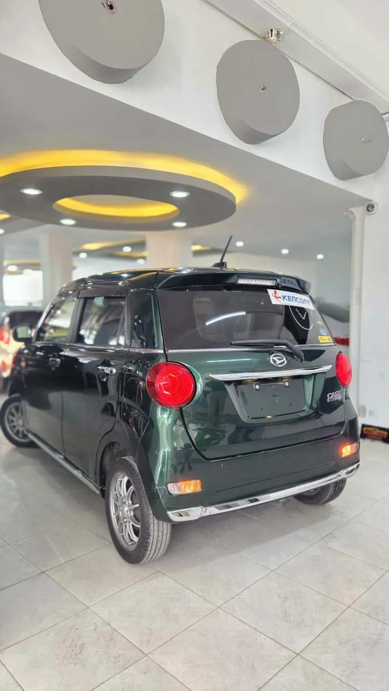 
								Daihatsu Cast 2018 J-Style full									