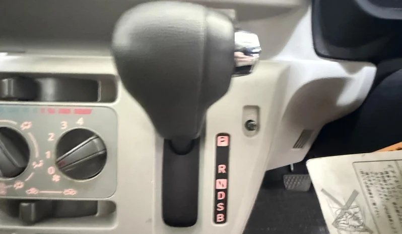 
								Daihatsu Mira e:S 2018 full									