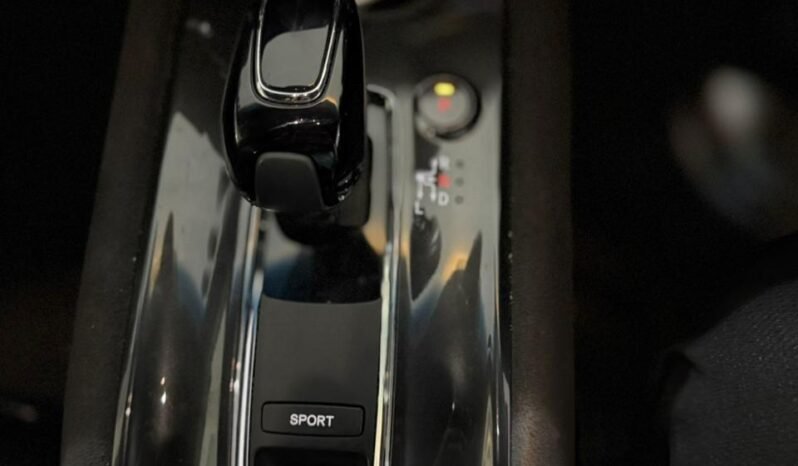 
								Honda Vezel RS Hybrid 2018 full									