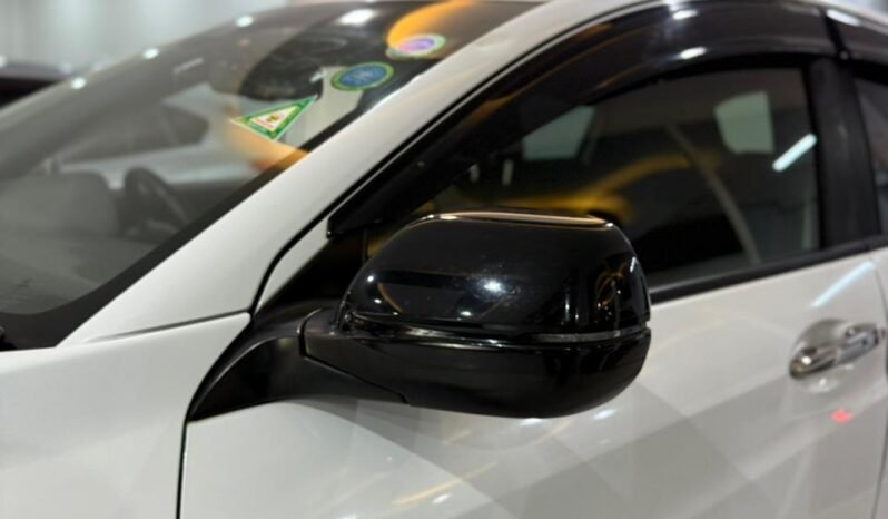 
								Honda Vezel RS Hybrid 2018 full									