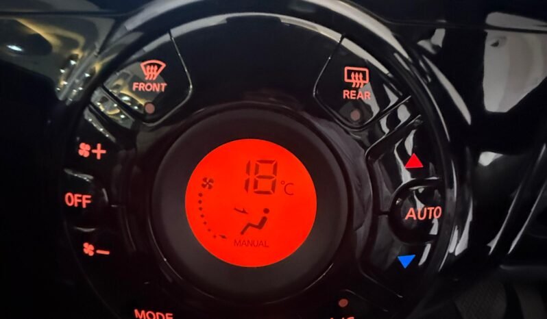 
								Nissan Note E-Power 2019 full									