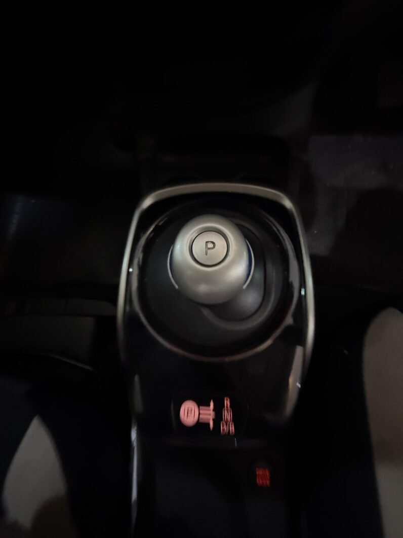 
								Nissan Note E-Power 2019 full									