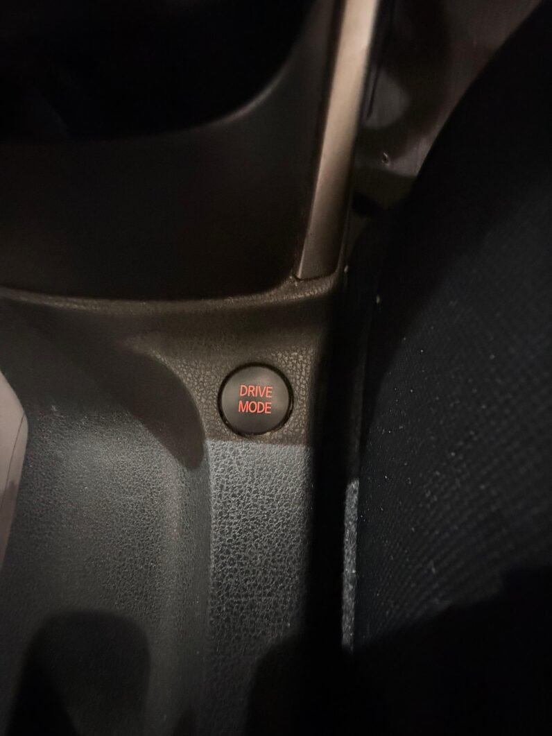 
								Nissan Note E-Power 2019 full									