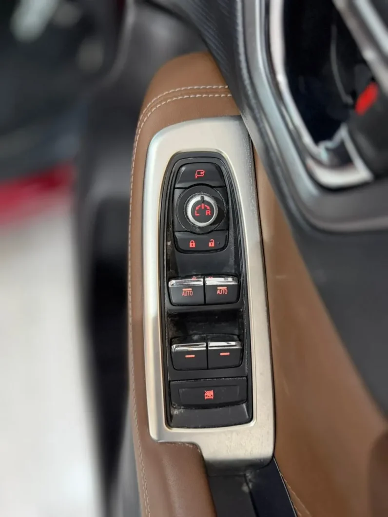 
								Subaru Forester E-Boxer 2018 Advance full									