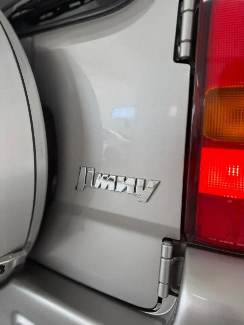 
								Suzuki Jimny Land Venture 2018 full									