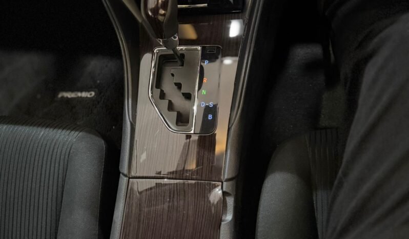 
								Toyota Premio X 2018 full									