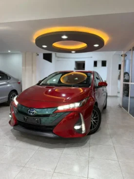 Toyota Prius PHV (Plug-In Hybrid) 2018