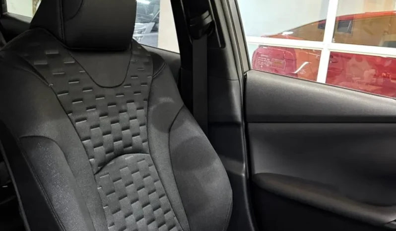 
								Toyota Prius PHV (Plug-In Hybrid) 2018 full									