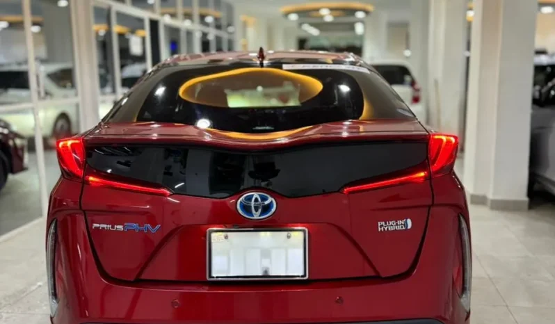 
								Toyota Prius PHV (Plug-In Hybrid) 2018 full									