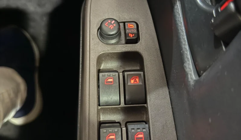 
								Toyota Roomy 2018 full									