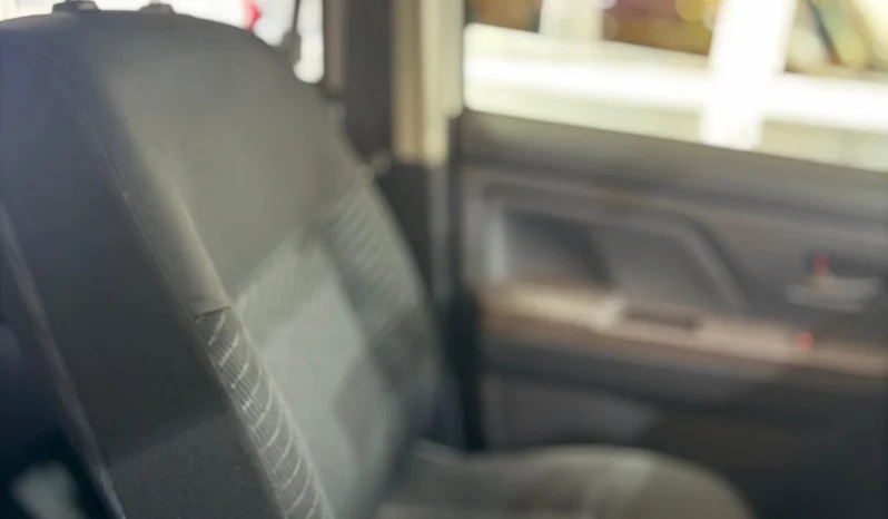 
								Toyota Roomy 2018 full									