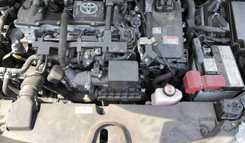 
								Toyota Corolla Sports Hybrid 2019 full									