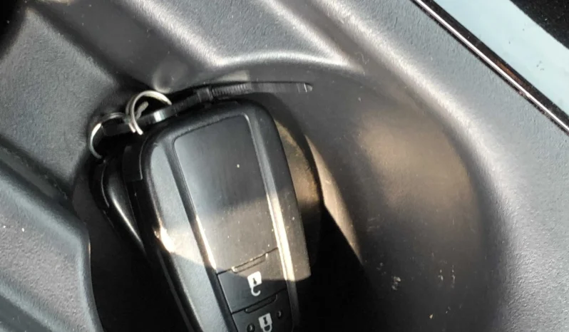 
								Toyota Corolla Sports Hybrid 2019 full									