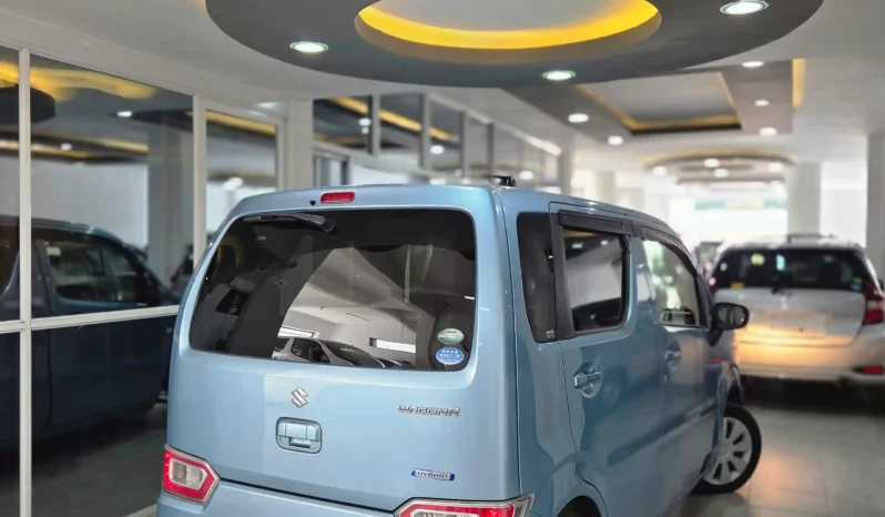 
								Suzuki Wagon R Hybrid 2019 full									