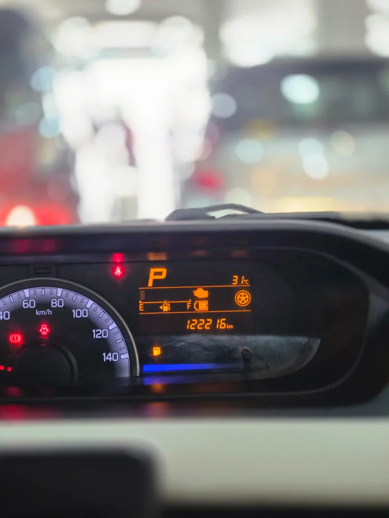 
								Suzuki Wagon R Hybrid 2019 full									